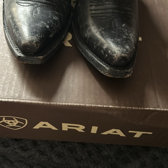 Ariat cowgirl boots size 8 new in box - Picture 7 of 9